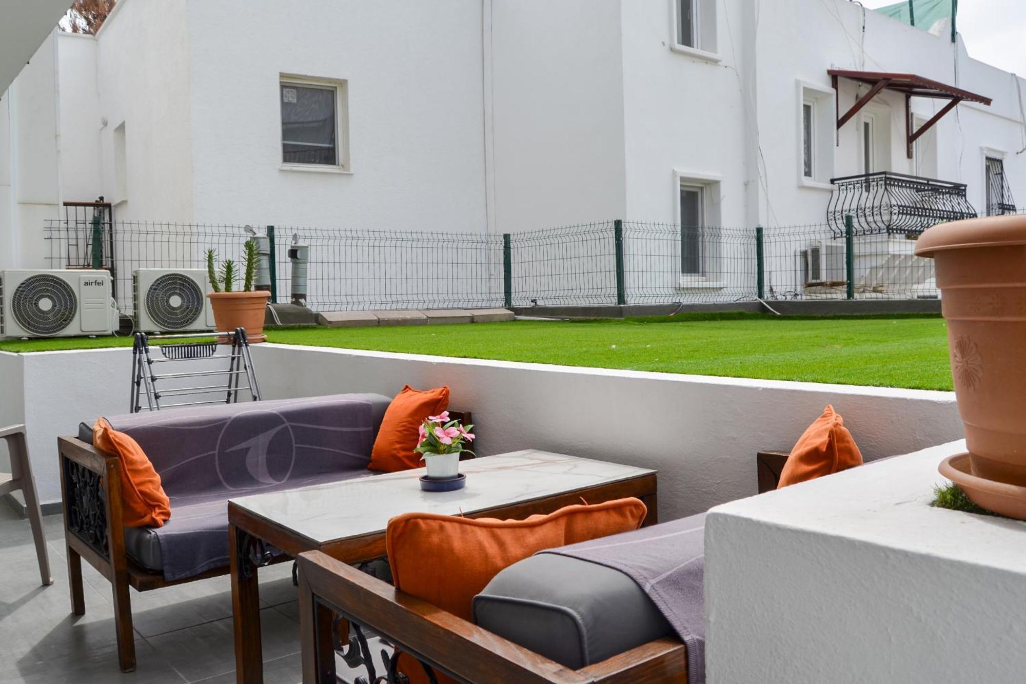 Loca Centre Suites Bodrum Extérieur photo